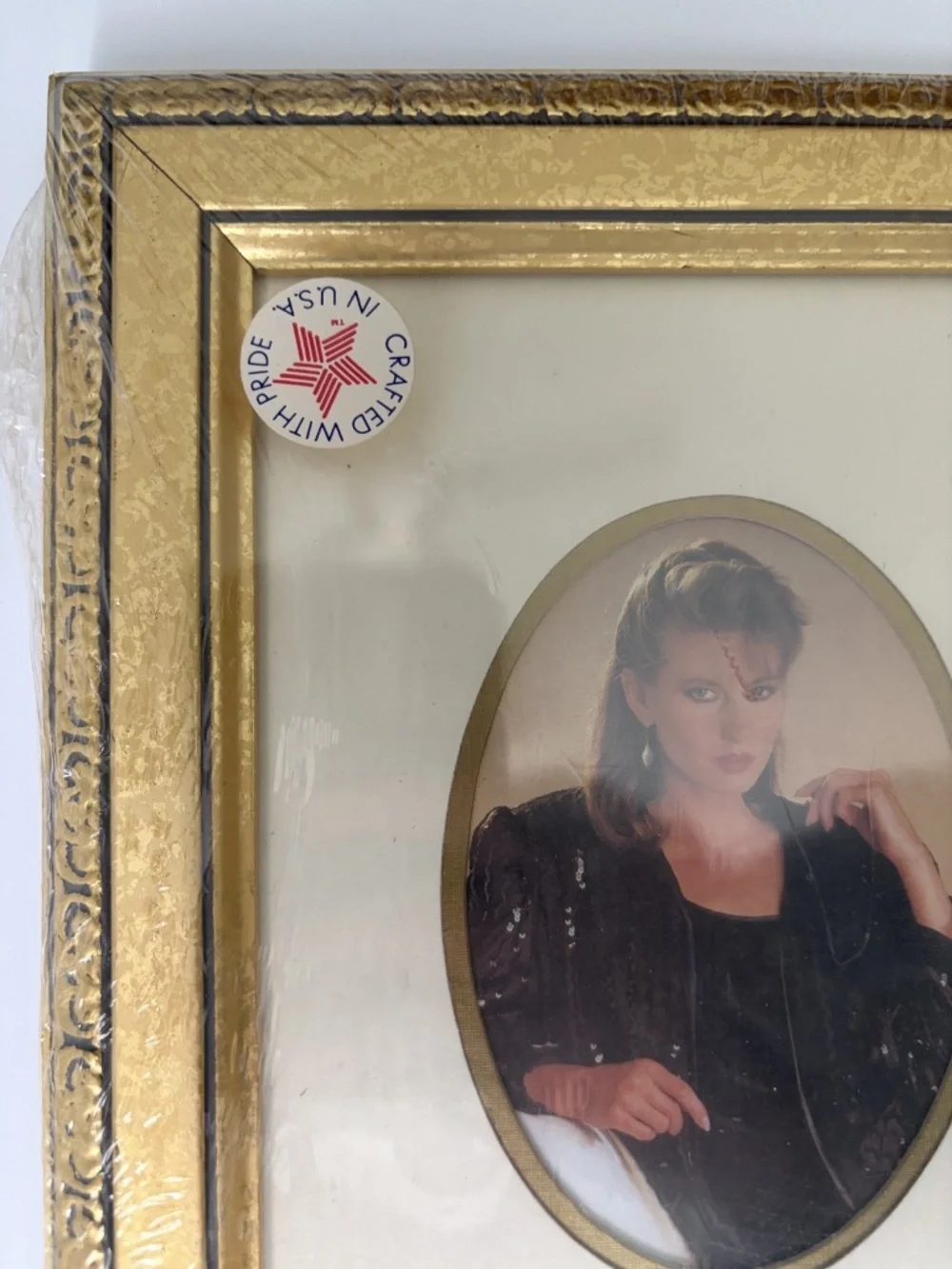 NEW Vintage Style Double Oval Gold Tone Photo Frame | 16